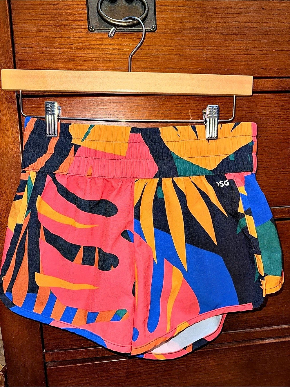 DSG High Rise Stride Performance Shorts in Tropical Print Tropical Print Orange